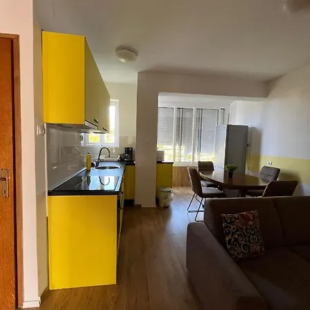 Apartman Kata *